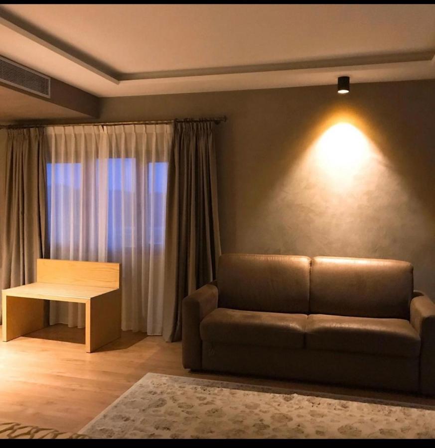 Agroturizem Kodra E Kuajve Otel Škalngur Dış mekan fotoğraf