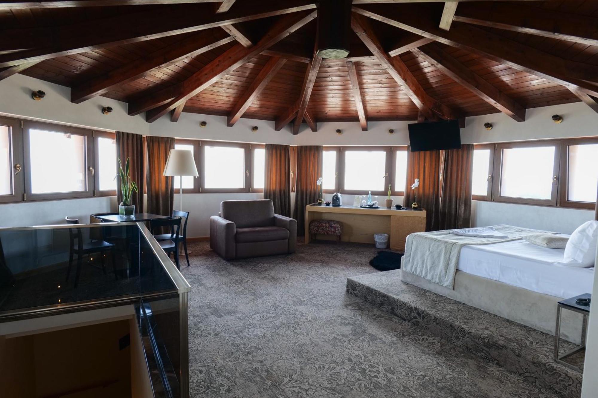 Agroturizem Kodra E Kuajve Otel Škalngur Dış mekan fotoğraf