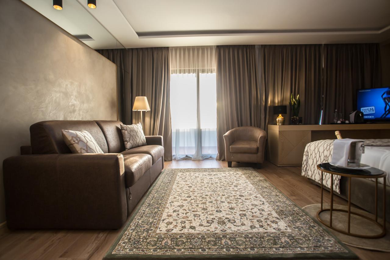 Agroturizem Kodra E Kuajve Otel Škalngur Dış mekan fotoğraf